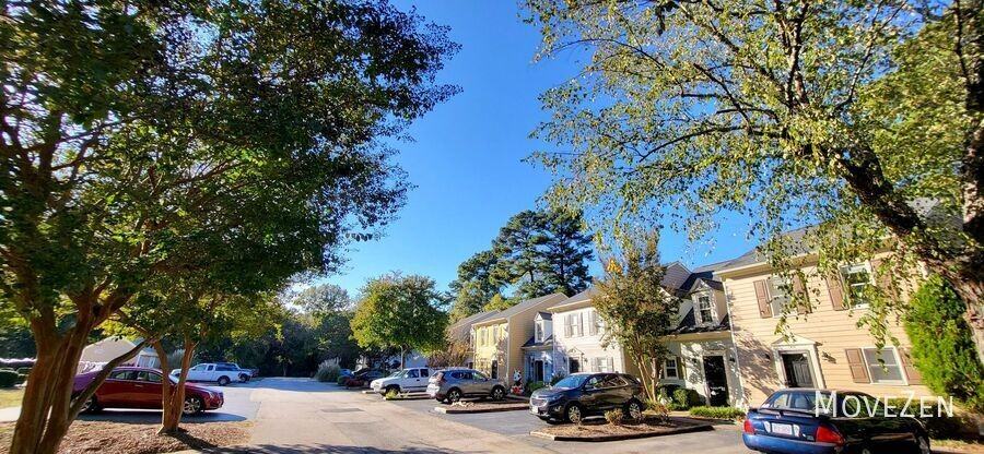 1608 Township Cir - Photo 4 of 40