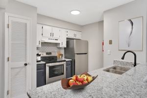 featured image of 104 Summitt St