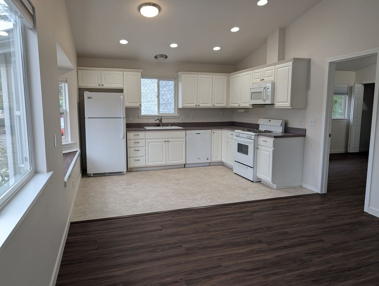 1020 South 3rd Street #B - Photo 4 of 10