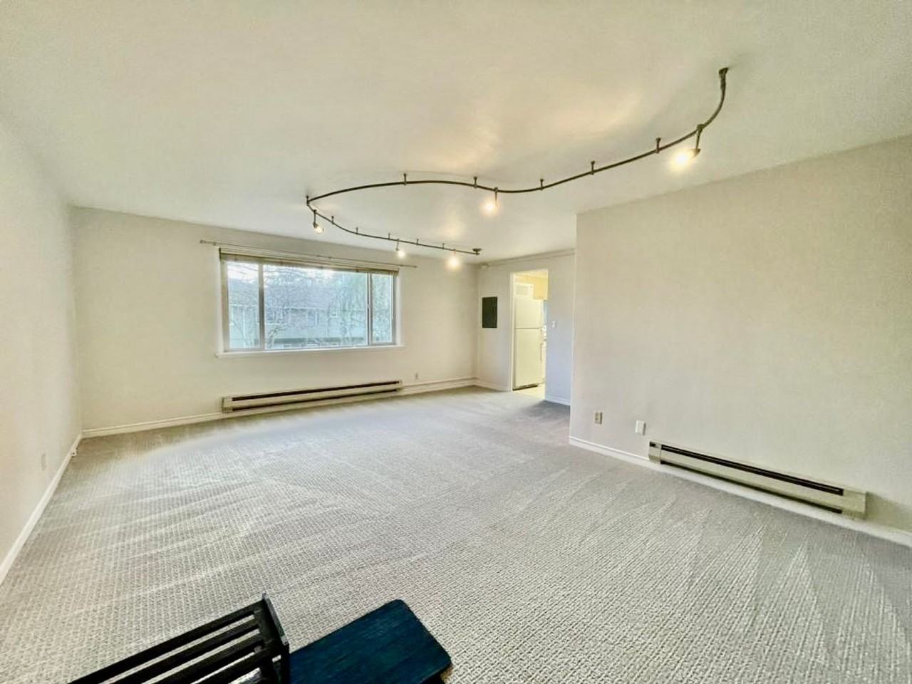 4831 Terrace Dr Ne - Photo 3 of 19