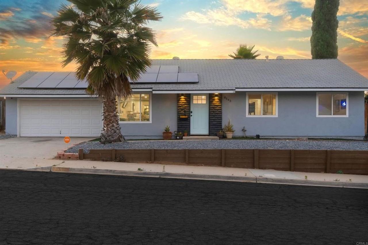 8543 Via Consuelo - Photo 2 of 18