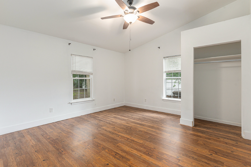 15 Shem Dr #C - Photo 7 of 20