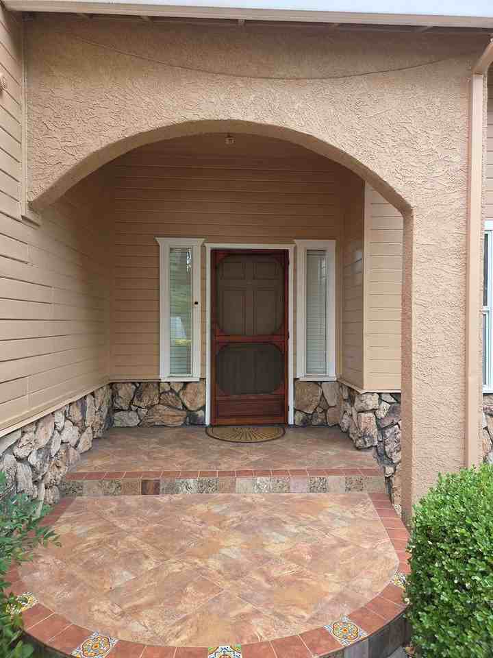 709 Arbona Cir N - Photo 2 of 19