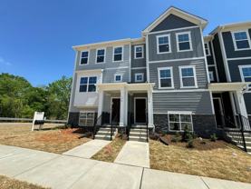 370 Devon Cliffs Dr - Photo 1 of 1