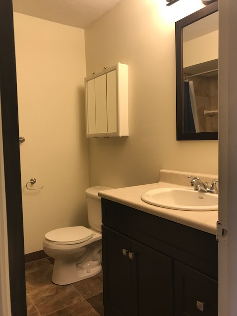 634 West Foulke Avenue #5 - Photo 7 of 13