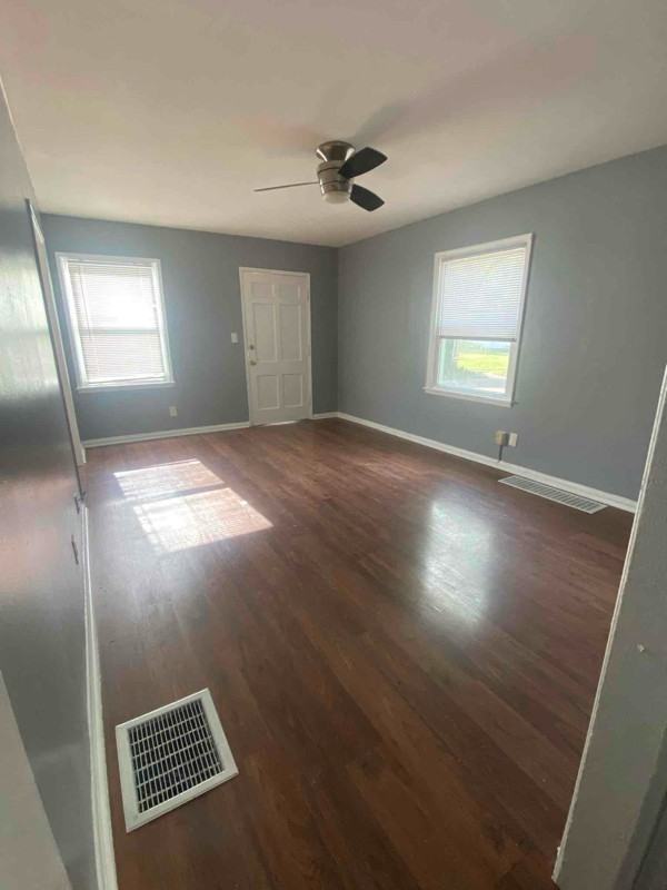 1227 Alcott Dr - Photo 2 of 10