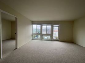 571 33rd Ave #5 - Photo 1 of 1