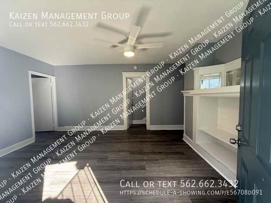 1634 Pine Avenue #I - Photo 3 of 14