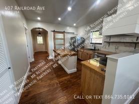 407 Railroad Ave - Photo 1 of 1