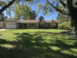 featured image of 272 Aniline Ave N