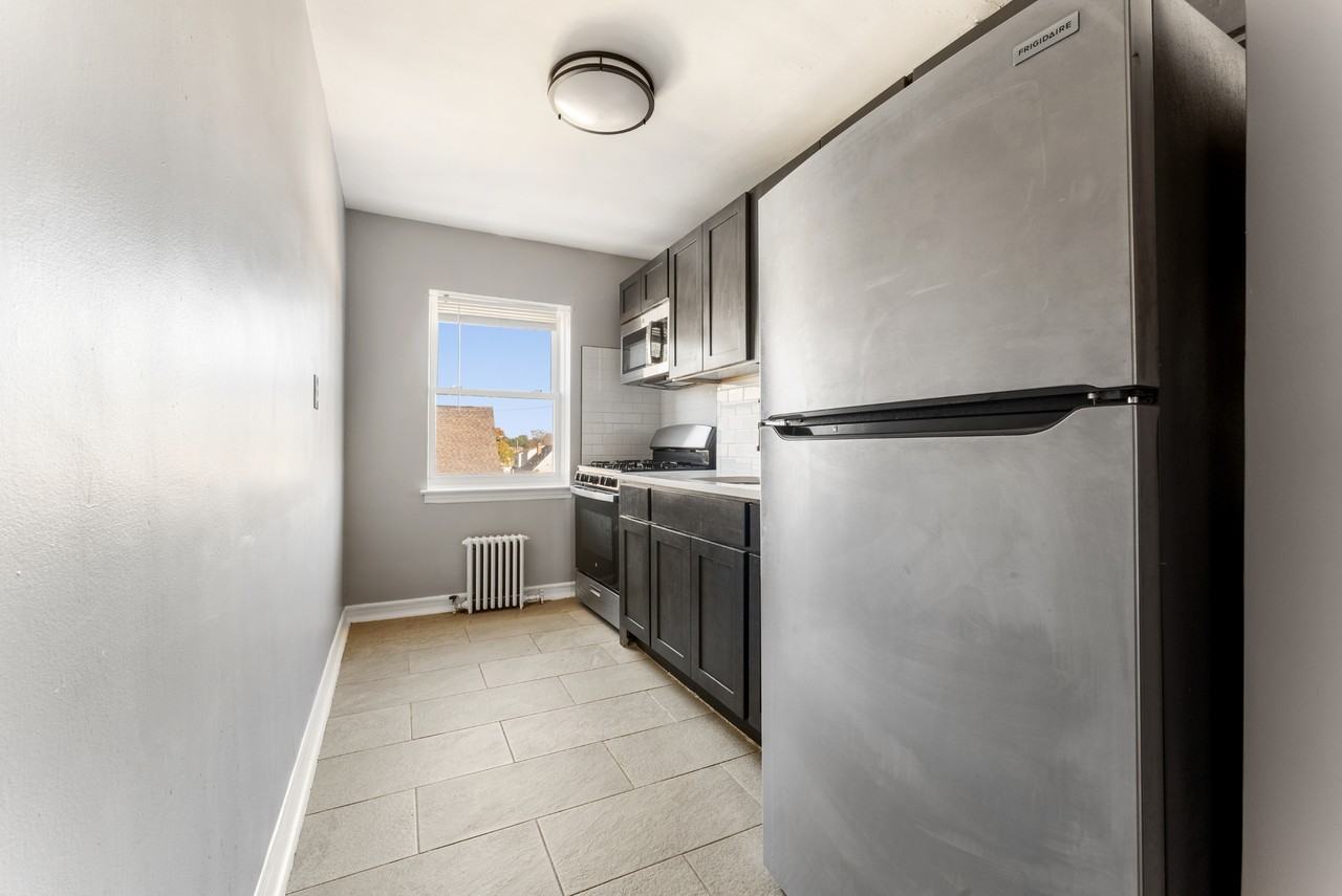 824 Jersey Ave #B2 - Photo 4 of 7