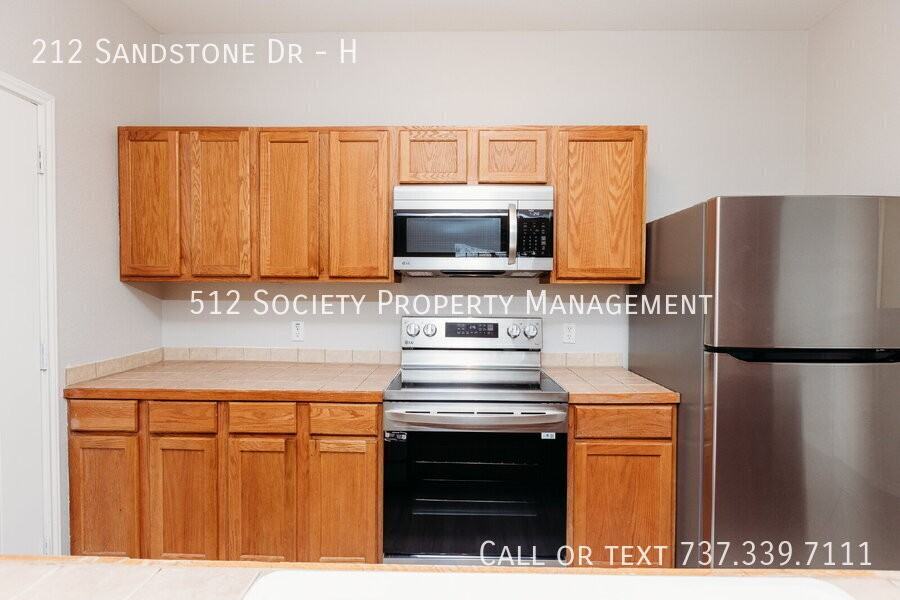 212 Sandstone Dr #H - Photo 7 of 25