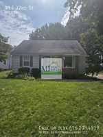 featured image of 38 E 32nd St