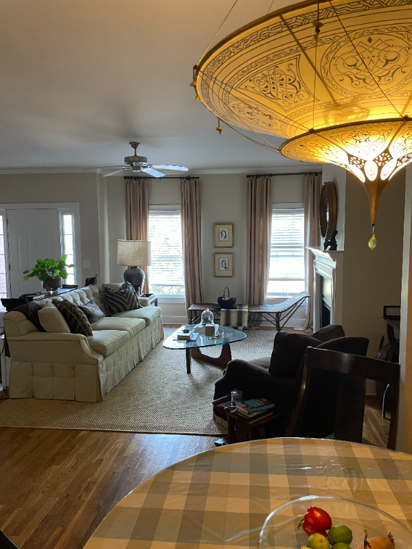 1121 Surrey Lane - Photo 2 of 15
