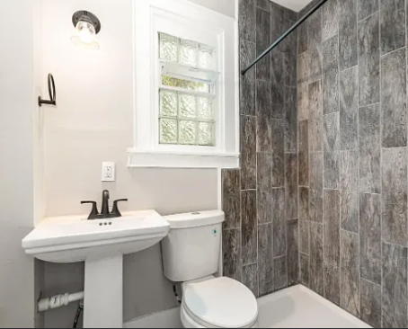 470 Dayton Street - Photo 3 of 9