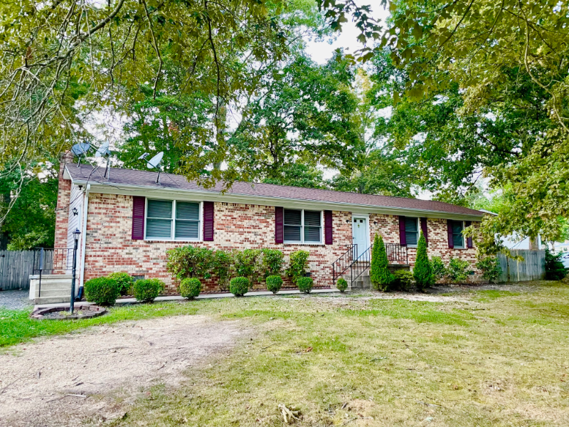 26125 Cresent Ln - Photo 2 of 19