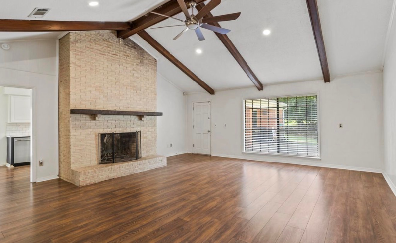 332 Kiowa Dr - Photo 5 of 11