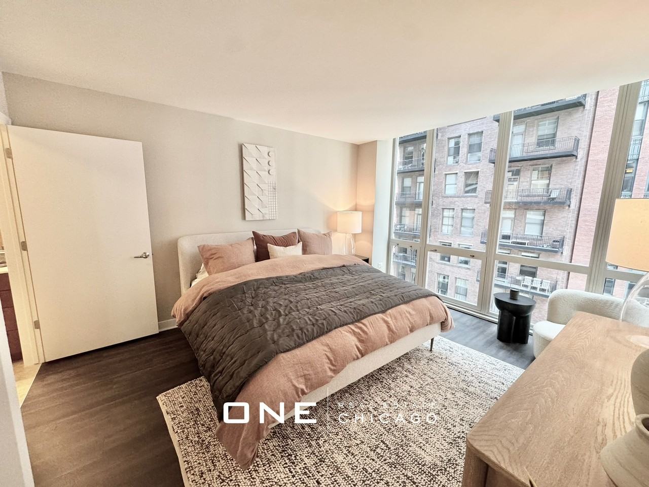 230 W Washington St #3 - Photo 4 of 12