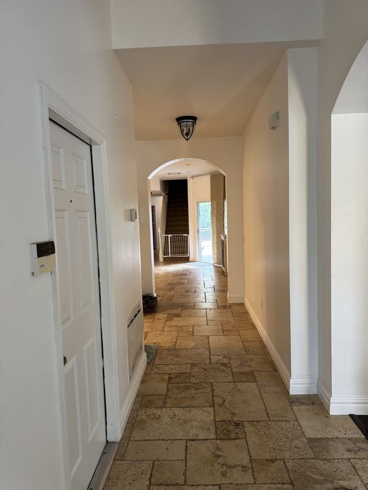 19333 Sandy Springs Cir #NA - Photo 2 of 25