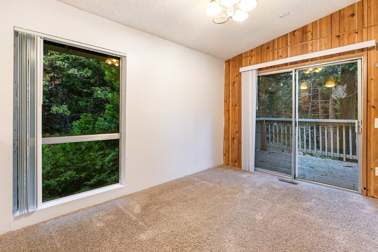 101 Rock Ledge Ln #NA - Photo 6 of 17