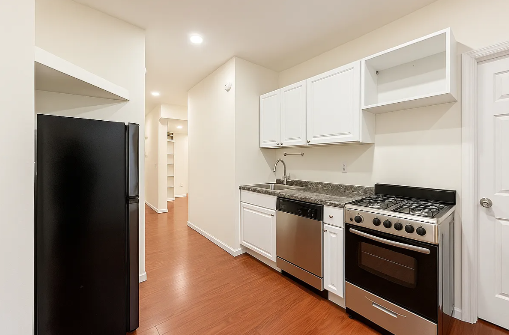 12 Rivington St #5 - Photo 2 of 7