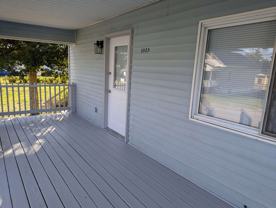 1323 Oak St - Photo 1 of 1
