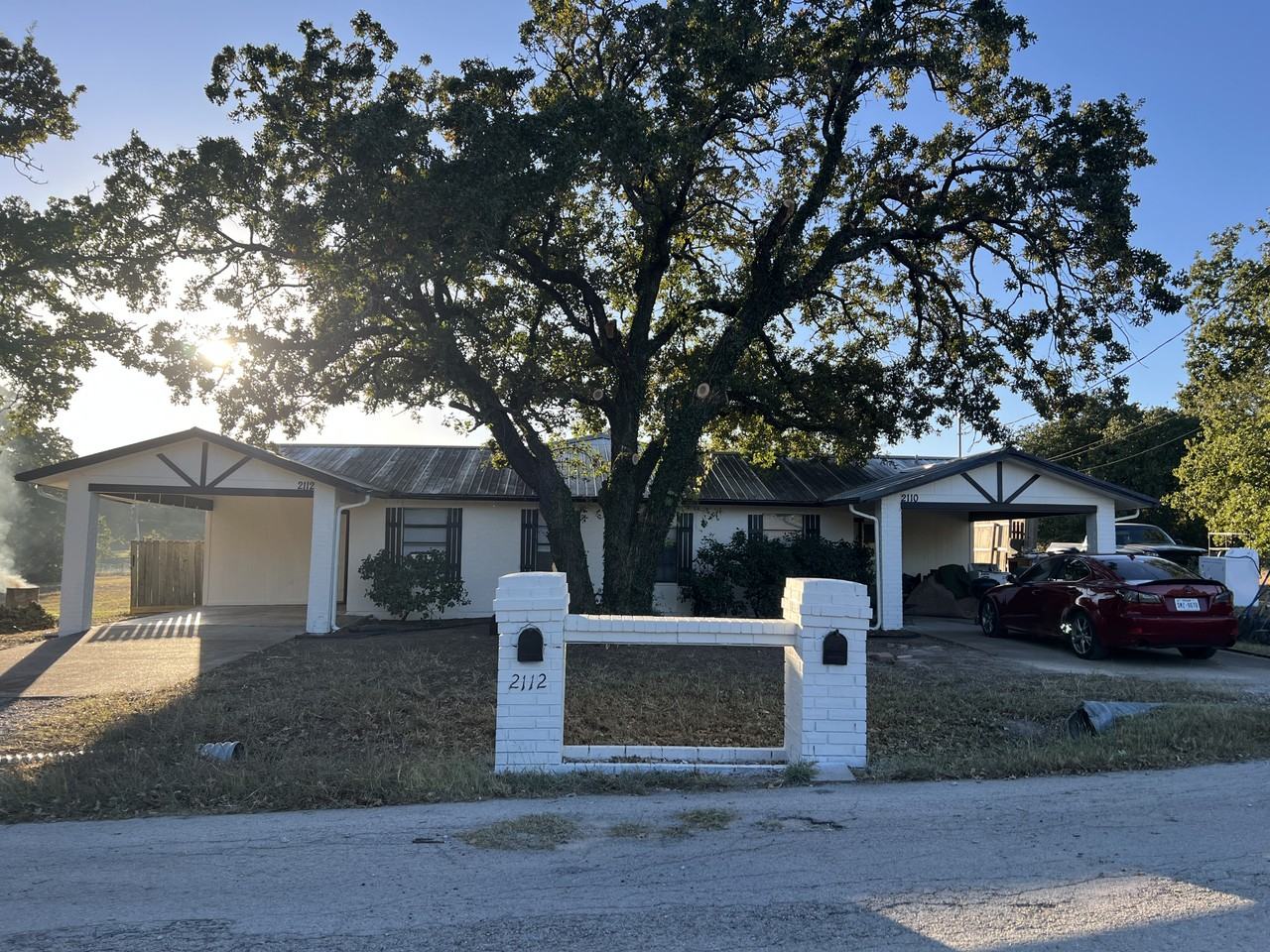 2112 Tanglewood Street #2112