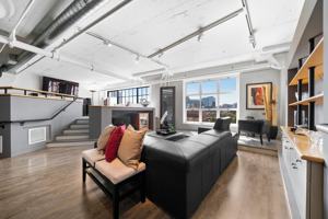 featured image of 1314 Nw Irving St #608