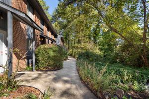 featured image of 609 Hillsborough St #7