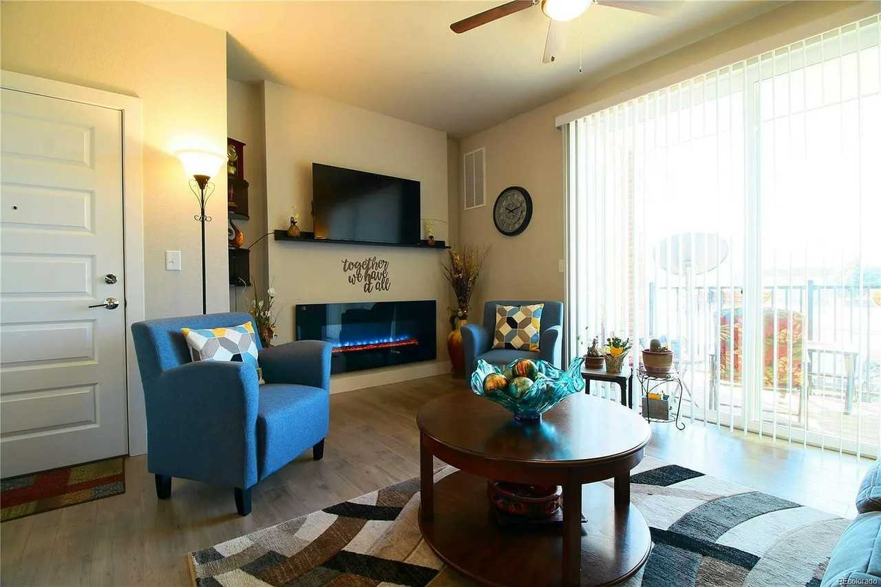 15274 West 64th Lane - Photo 5 of 13