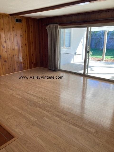 4912 Van Noord Avenue - Photo 6 of 23