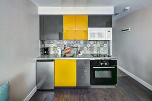 2450 Rue Parthenais - Photo 1 of 1