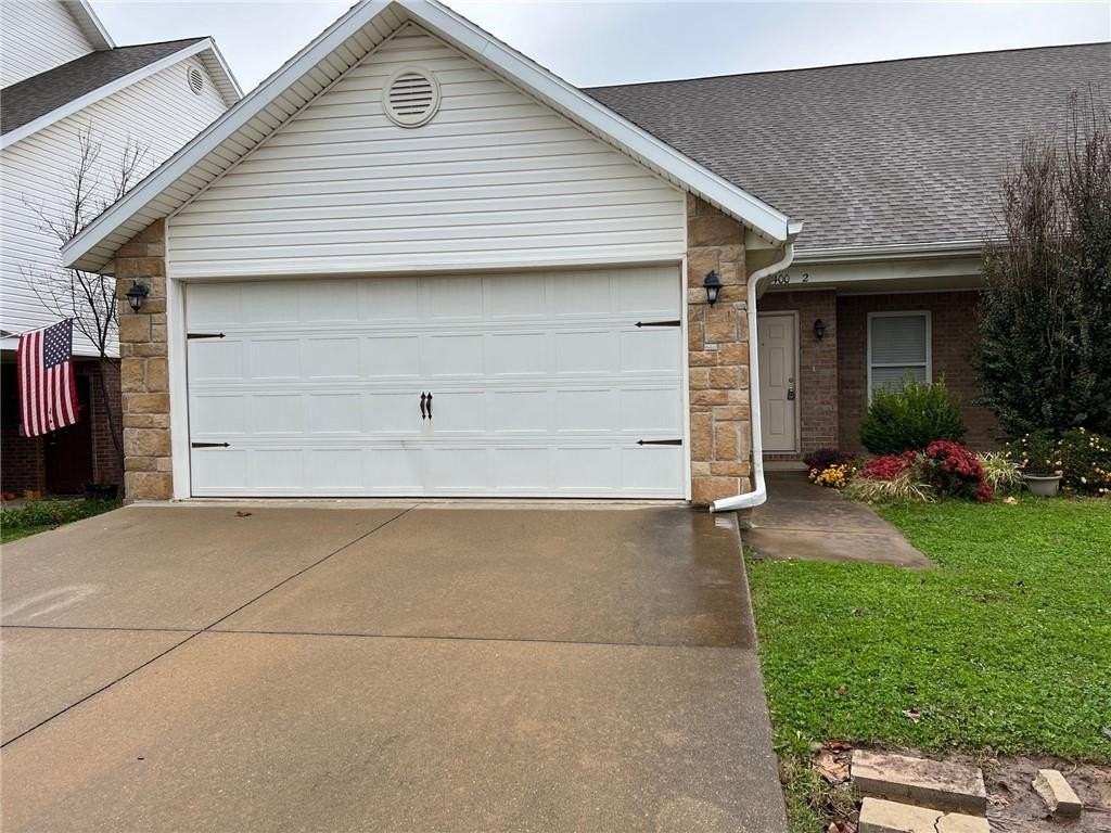 3400 Sw Deerfield Blvd #2