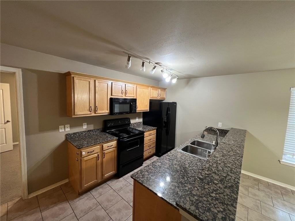 3400 Sw Deerfield Blvd #2 - Photo 6 of 16