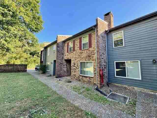 280 South Hill Avenue #C102 - Photo 6 of 15