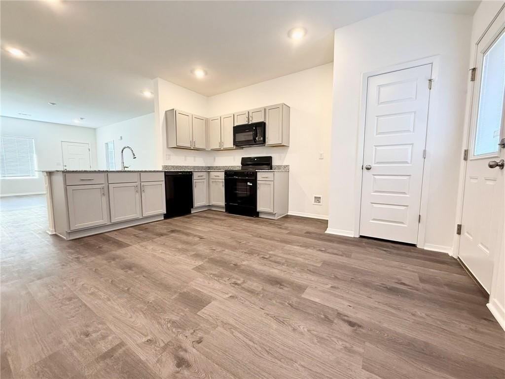 2804 Evans St - Photo 6 of 16