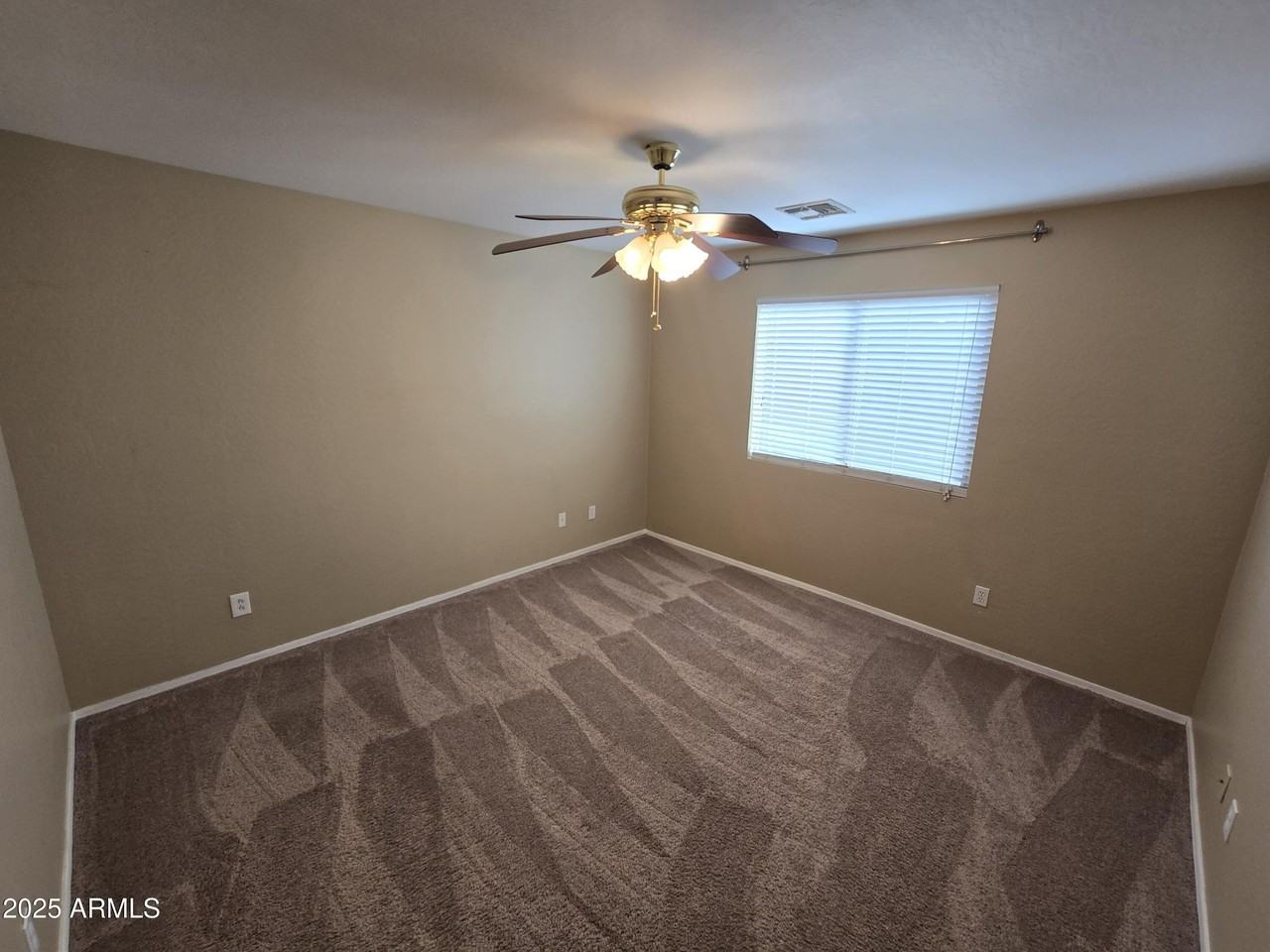 6072 S Tucana Ln - Photo 6 of 37