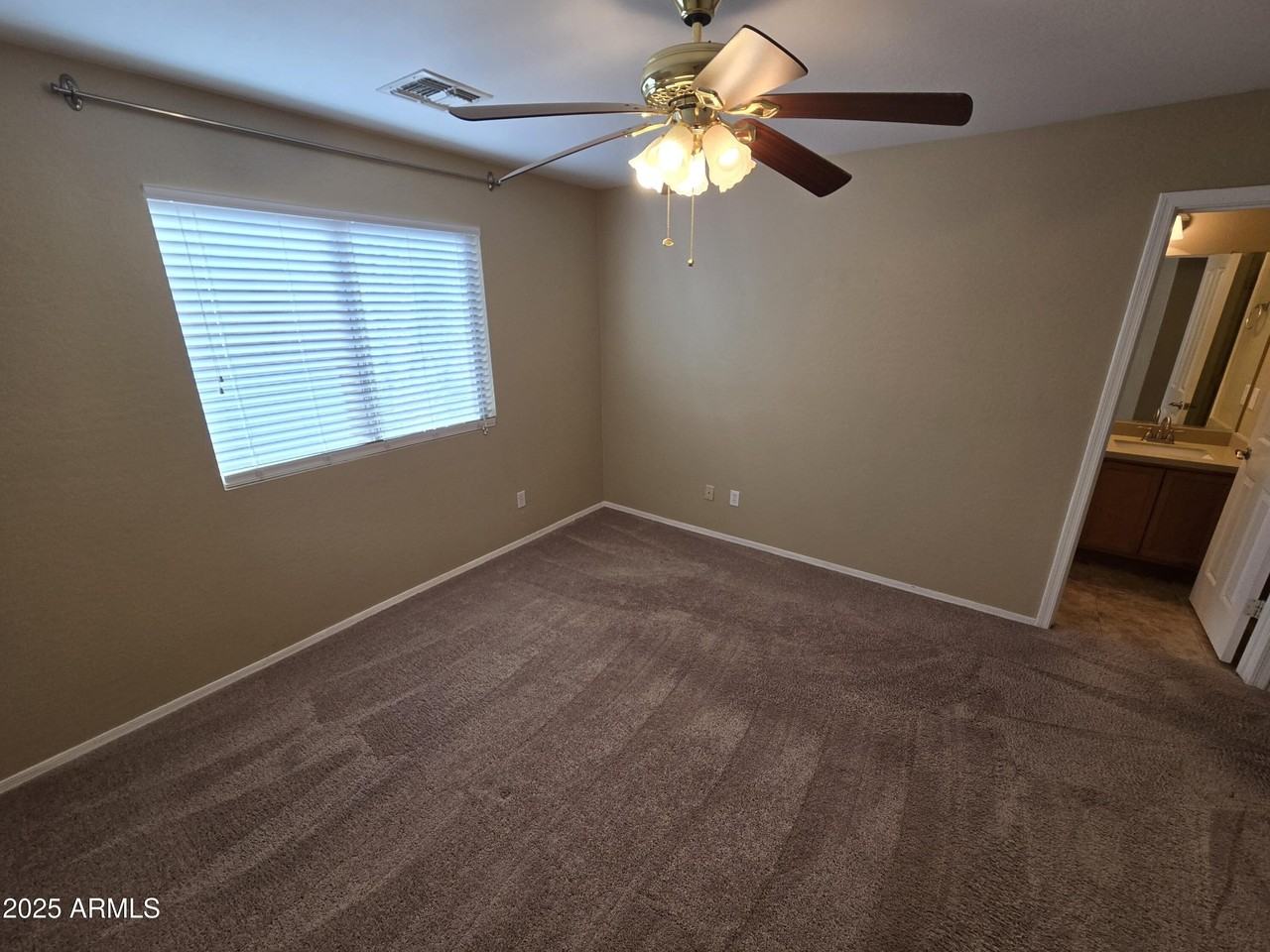 6072 S Tucana Ln - Photo 7 of 37