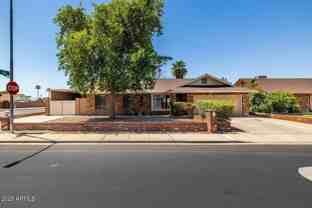 2361 E Capri Ave - Photo 1 of 1