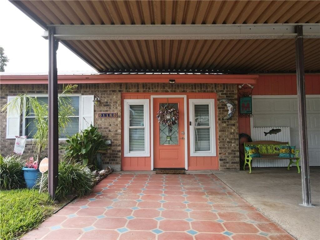 116 Sunset Drive - Photo 4 of 40