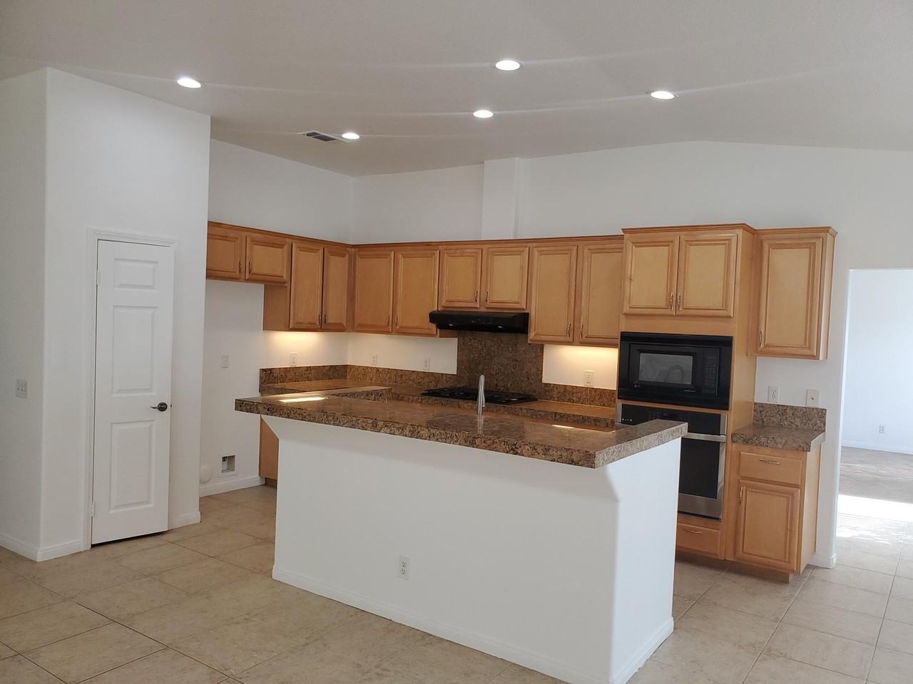 80625 Virginia Ave - Photo 5 of 13