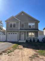 featured image of 793 Pond St