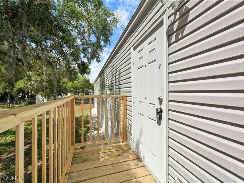 1038 Canopy Ln - Photo 5 of 21