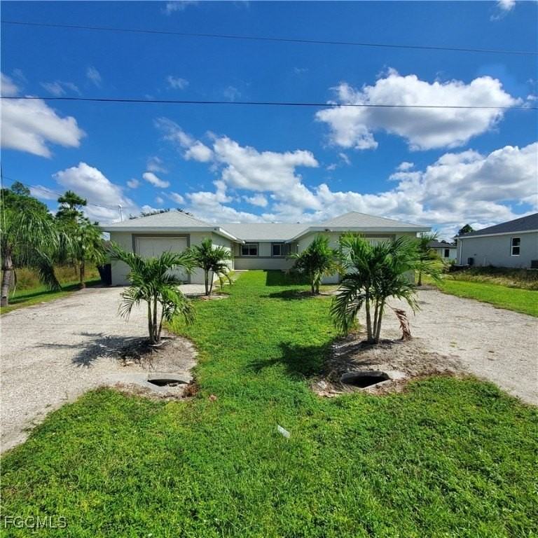 779 Bedford Dr - Photo 2 of 15