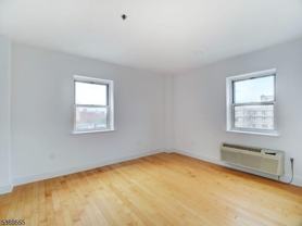 70 S Munn Ave #711 - Photo 1 of 1