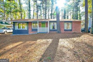 featured image of 185 Oak Dr