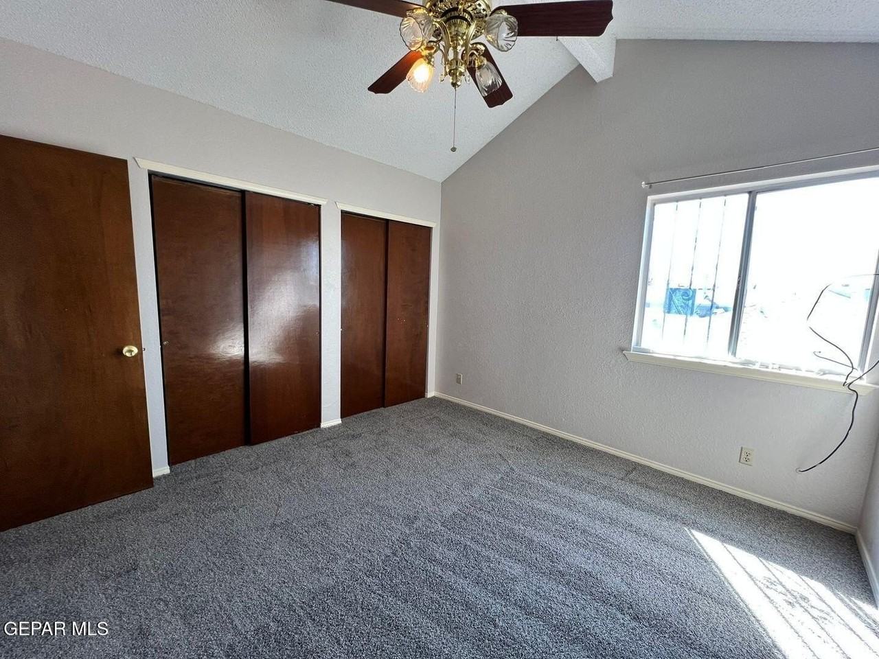 673 Bristol Dr - Photo 6 of 15