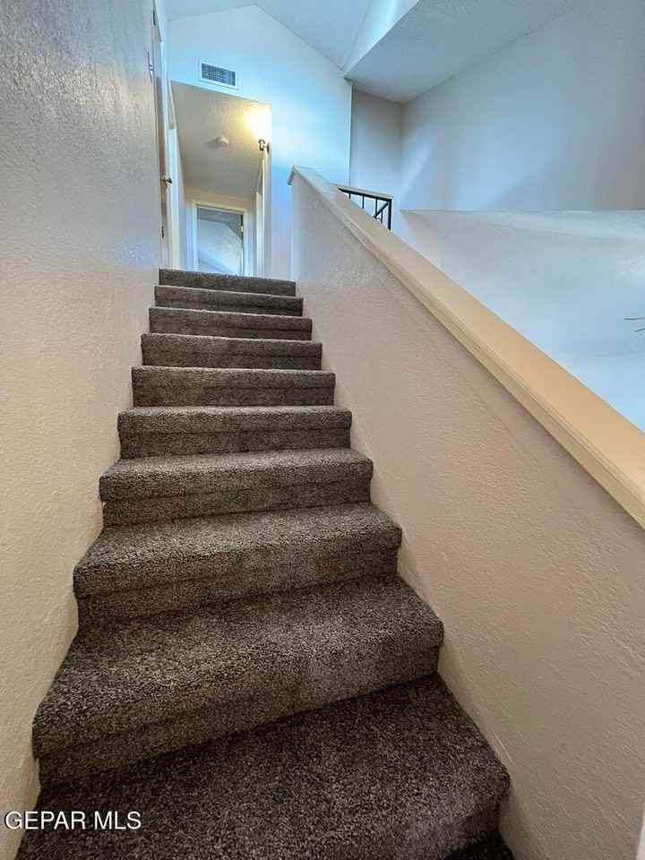 673 Bristol Dr - Photo 7 of 15