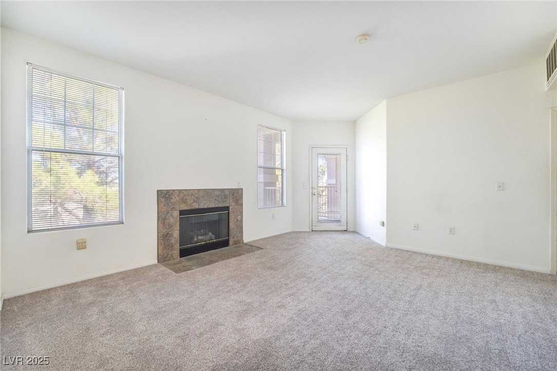 8555 West Russell Road #2011 - Photo 2 of 22