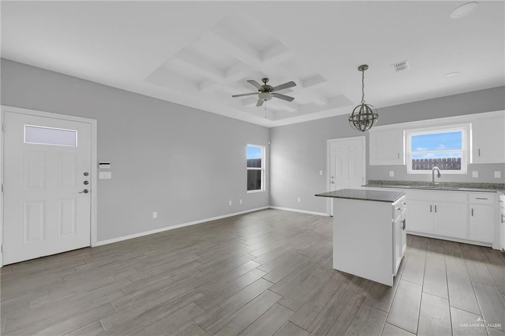 1916 Stauffer St #2 - Photo 6 of 14